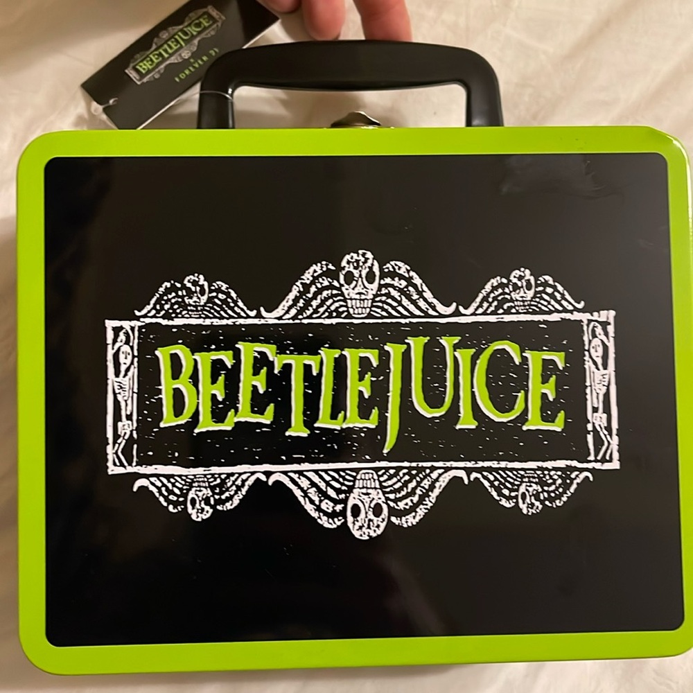 Beetlejuice Lunchbox Tin Metal Lunch Box Carry All Black White Stripe Betelgeuse